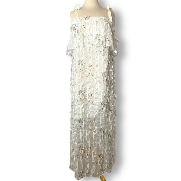 NWT Elliatt Zeus Maxi Dress White Petals Sz XS, Side Slit Sheer Overlay - Picture 1 of 10